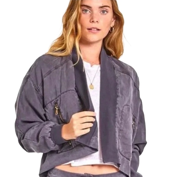 Young Fabulous & Broke Jackets & Blazers - Young Fabulous and Broke Fara Cropped Convertible Jacket Blue Size Small